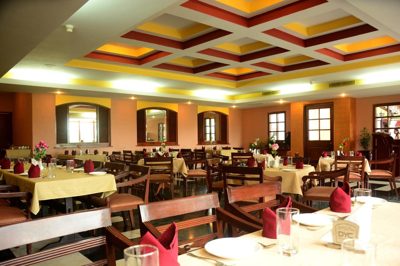 Golden Retreat Hotel Haldia Exterior photo